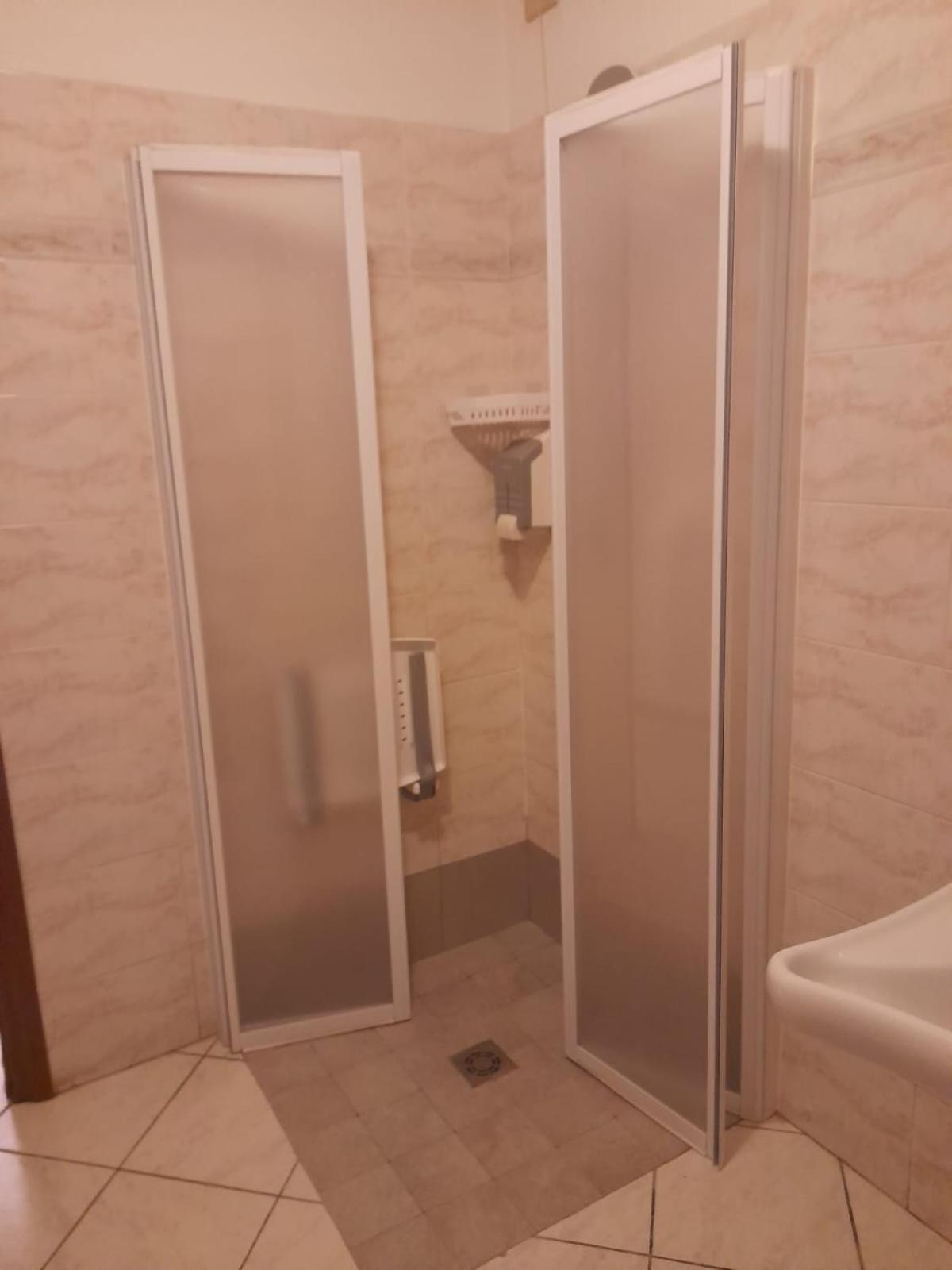 Hotel Residence La Fontana Mariano Comense Dış mekan fotoğraf